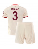 Bayern Munich Kim Min-jae #3 Kolmaspaita Lasten 2024-25 Lyhythihainen (+ shortsit)